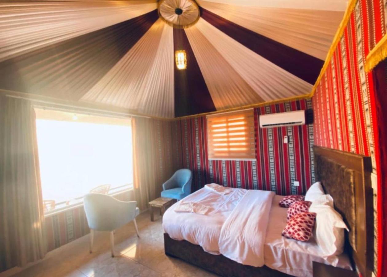 Апартаменты Abdullah Luxury Camp Вади-Рам Экстерьер фото